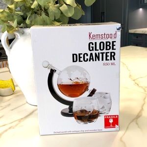 Kemstood Globe Decanter